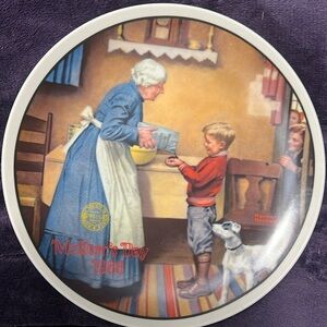 Kowles Norman Rockwell Collectors Plate The Pantry Rade